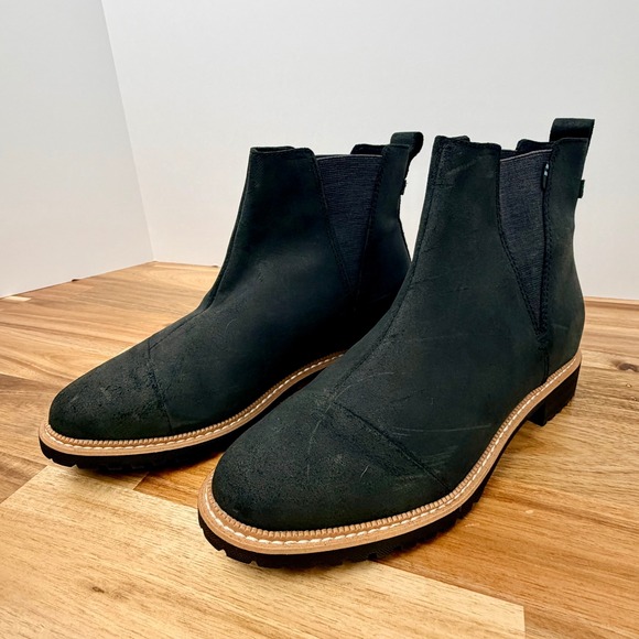 Toms Shoes - TOMS Cleo Women Black Leather Chelsea Lug Sole Ankle Boots 10014154 Size 6.5